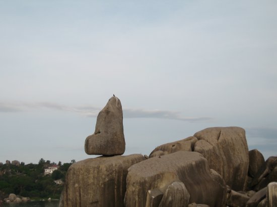 incredible balancing rock