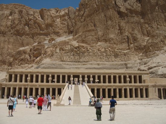 Temple of Hatshepsut (pr. Hat Cheap Suit)