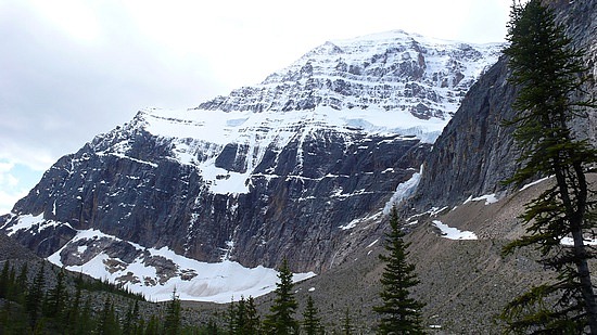 Glacier we stopped at en route to Banff