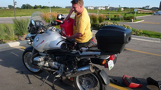 filling the BMW with PETROL!